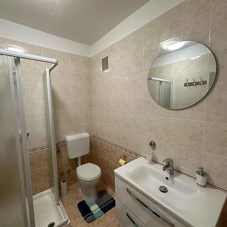 Apartman In - Istrien 53412